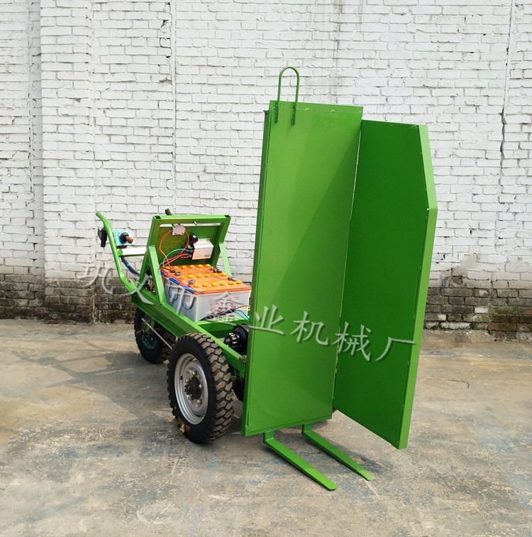 電動磚廠拉磚車自卸車 出口進(jìn)行中